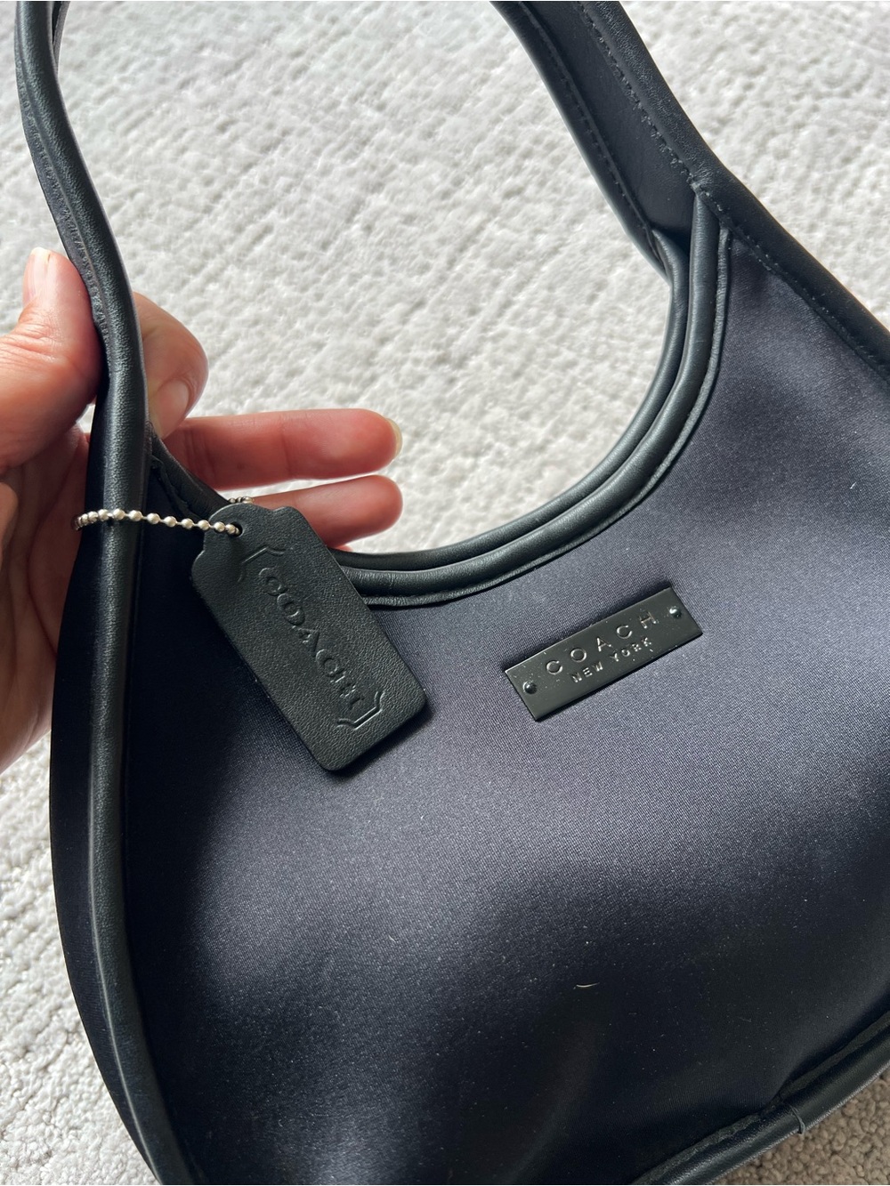 Coach Vintage #6202 Mini Ergo Black Neoprene Bag (1998) - Picture 11 of 16